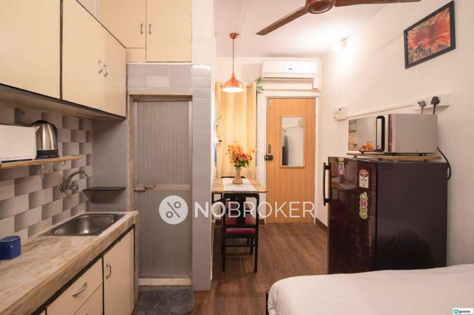 1 RK Flat In Clarion For Sale In Bandra West