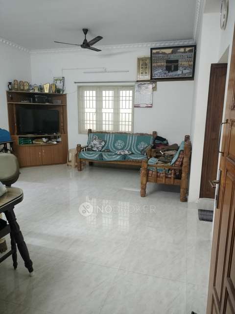 2 BHK Flat In Appartment For Sale  In Kolathur