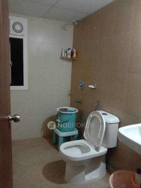 2 BHK Flat In Vaishnavi Oasis For Sale  In Jp Nagar 