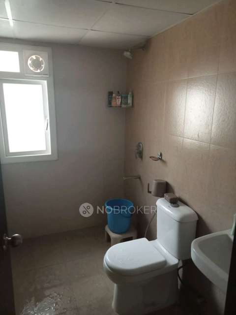 2 BHK Flat In Vaishnavi Oasis For Sale  In Jp Nagar 