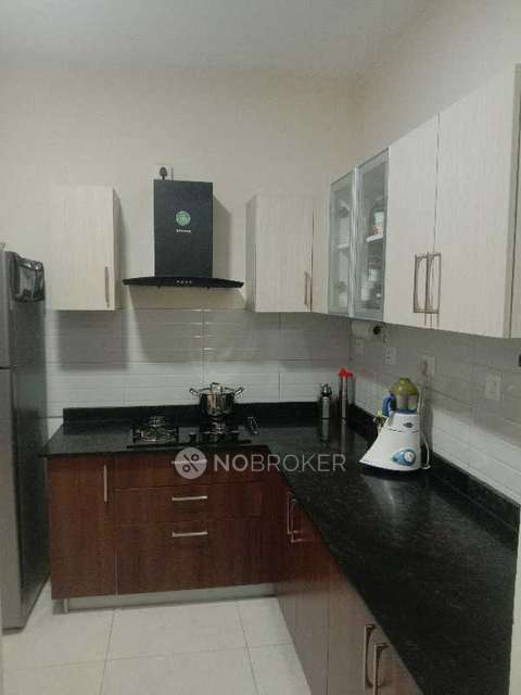 2 BHK Flat In Vaishnavi Oasis For Sale  In Jp Nagar 