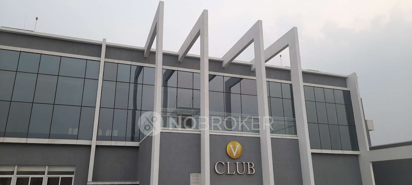 2 BHK Flat In Vaishnavi Oasis For Sale  In Jp Nagar 