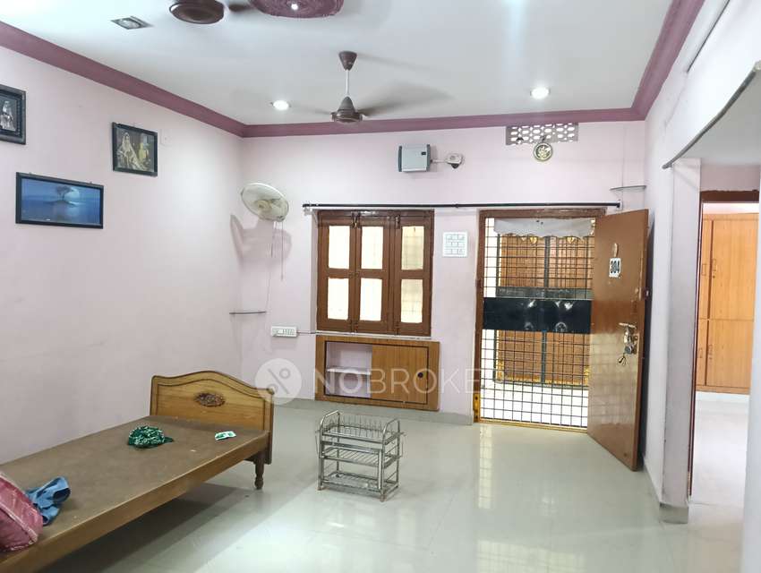 2 BHK Flat In Kamal Apartment For Sale  In Safilguda