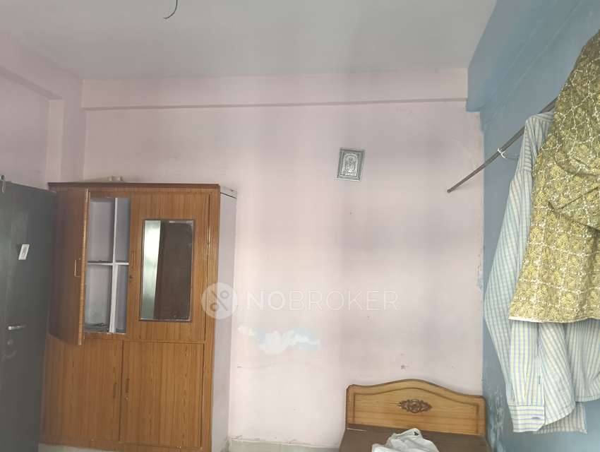 2 BHK Flat In Kamal Apartment For Sale  In Safilguda