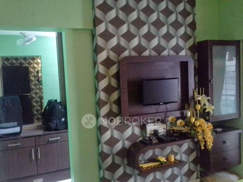 2 BHK Flat In Mangalmay Tower For Sale  In Kandivli 