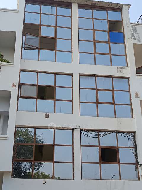 3 BHK Flat for Rent  In Vasant Kunj