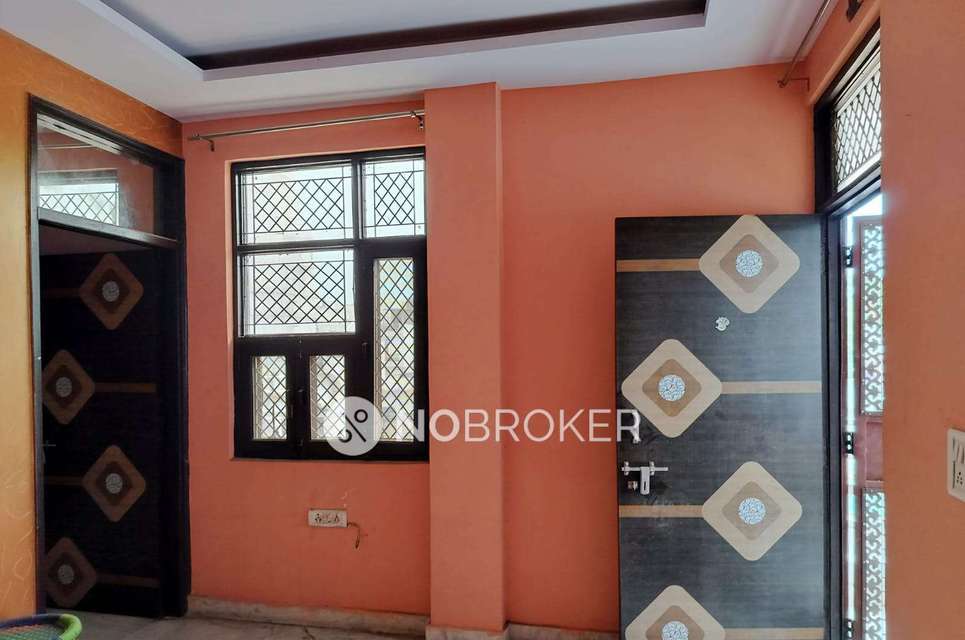 1 RK Flat In Standlone for Rent  In Karam Pura