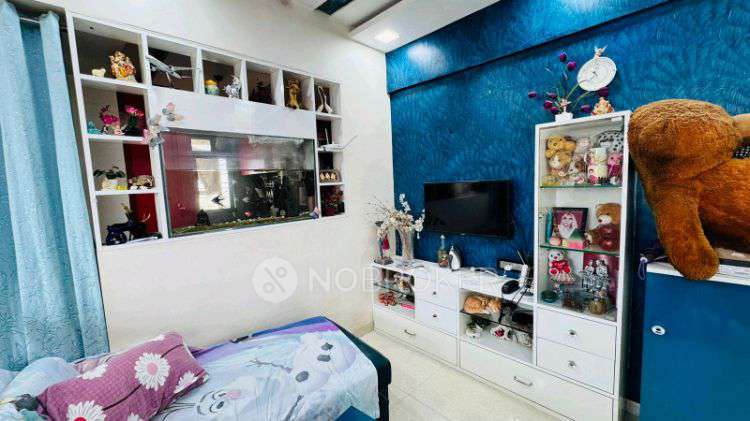 1 BHK Flat In Chandak Sparkling Wings, Dahisar East For Sale  In Dahisar East