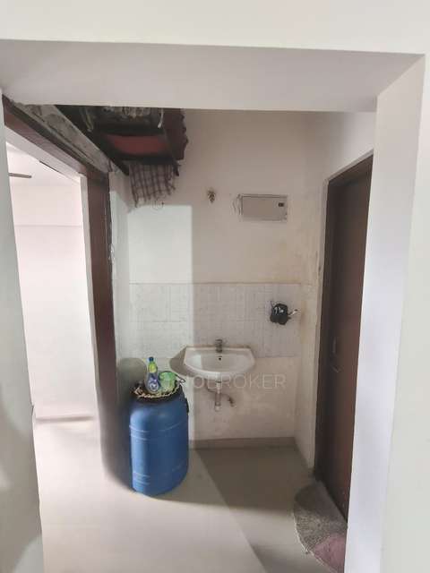 2 BHK Flat In Kushal Swarnali For Sale  In Kharabwadi