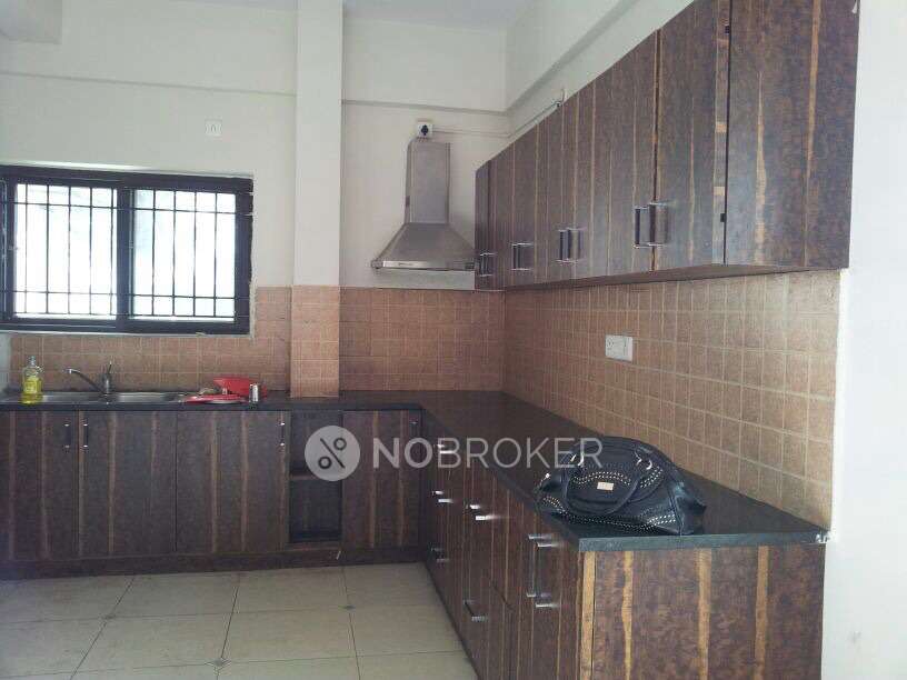 2 BHK Flat In Arya Krishna Apartment, Kodigehalli For Sale  In Kodigehalli