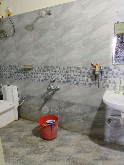 2 BHK Flat In Ss Siri Nivas For Sale  In Mahadevpura