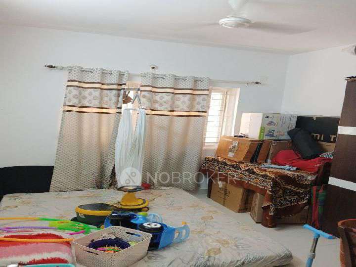 2 BHK Flat In Sri Sai Smaran For Sale  In Dooravani Nagar