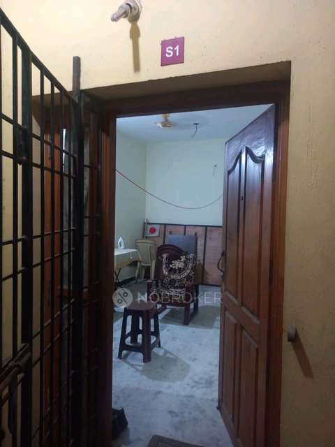 1 BHK Flat In Kiranjani Kamala Gardens For Sale  In Vanagaram