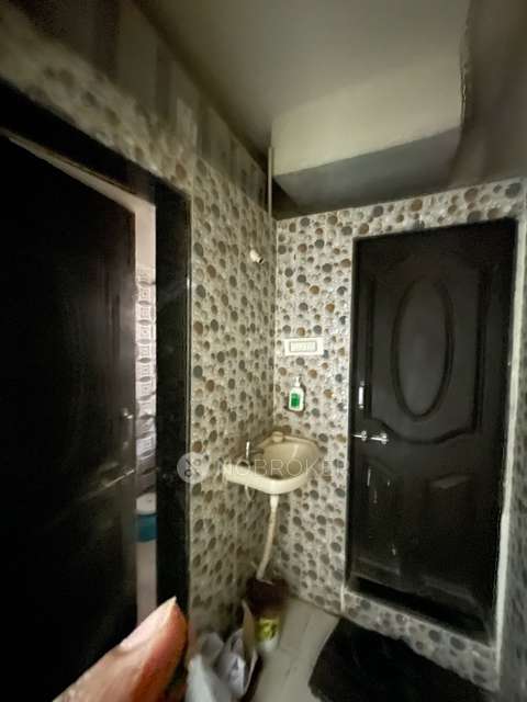 2 BHK Flat In Ahmediya Co Op Housing Society For Sale  In Mominpura Road