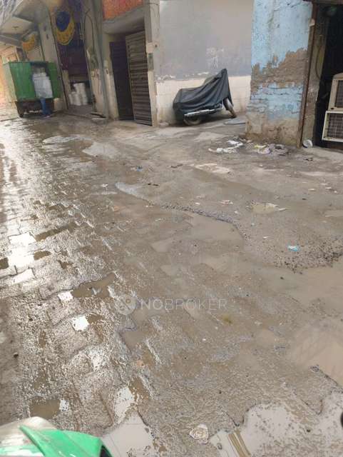 1 RK House for Rent In Sector 38