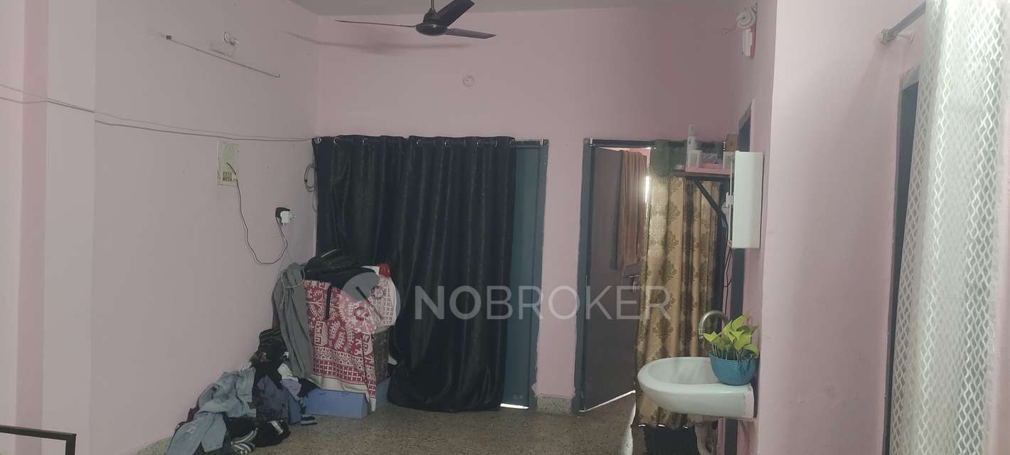 2 BHK Flat In Mohamood Apartment  For Sale  In Yousufguda