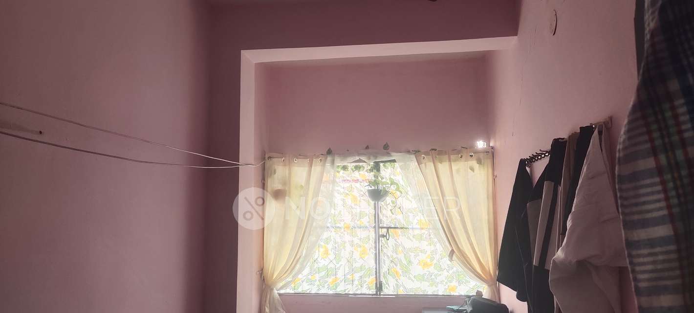 2 BHK Flat In Mohamood Apartment  For Sale  In Yousufguda