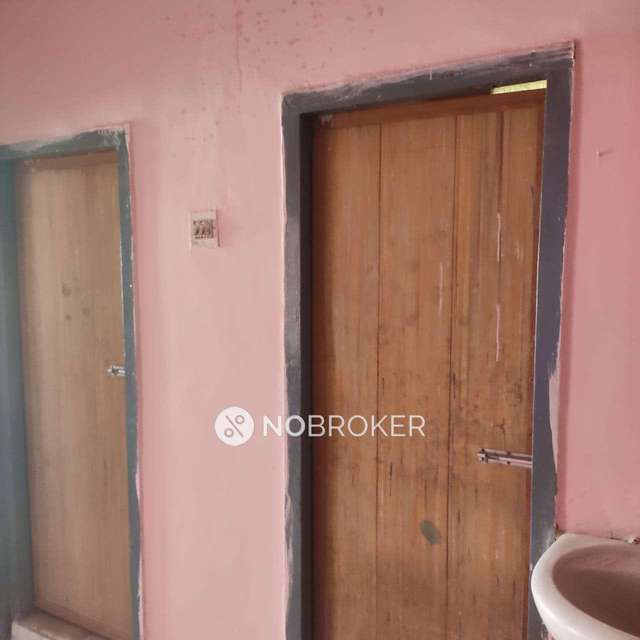 2 BHK Flat In Mohamood Apartment  For Sale  In Yousufguda