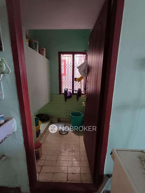 2 BHK Flat In Saradha Nilayam For Sale  In George Town