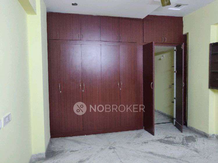 3 BHK Flat In Raghavendra Nilayam, Veera Reddy Nagar, Nacharam, Hyderabad For Sale  In Raghavendra Nilayam