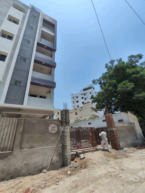 2 BHK Flat For Sale  In 1653, Kukatpally, Pragathi Nagar, Hyderabad, Telangana 500072, India