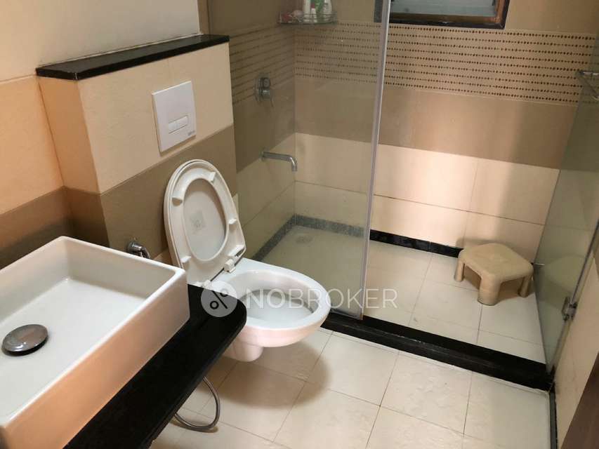 2 BHK Flat In Gemini Grand Bay for Rent  In Manjri