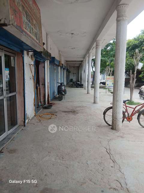 Shop in Sadullapur, Greater Noida for Rent 