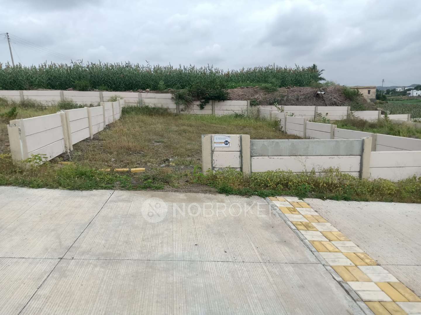 Plot For Sale  In 83 Rising Estates In Uruli Kanchan