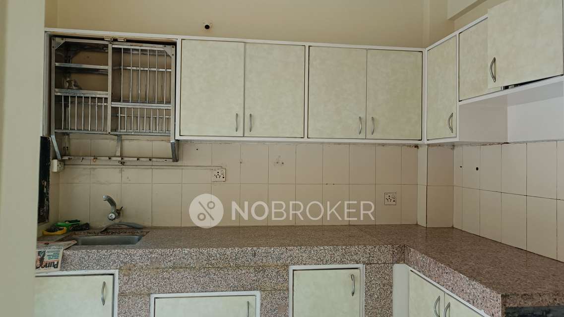 1 BHK Flat In Raheja Gardens, Wanwadi for Rent  In Wanwadi