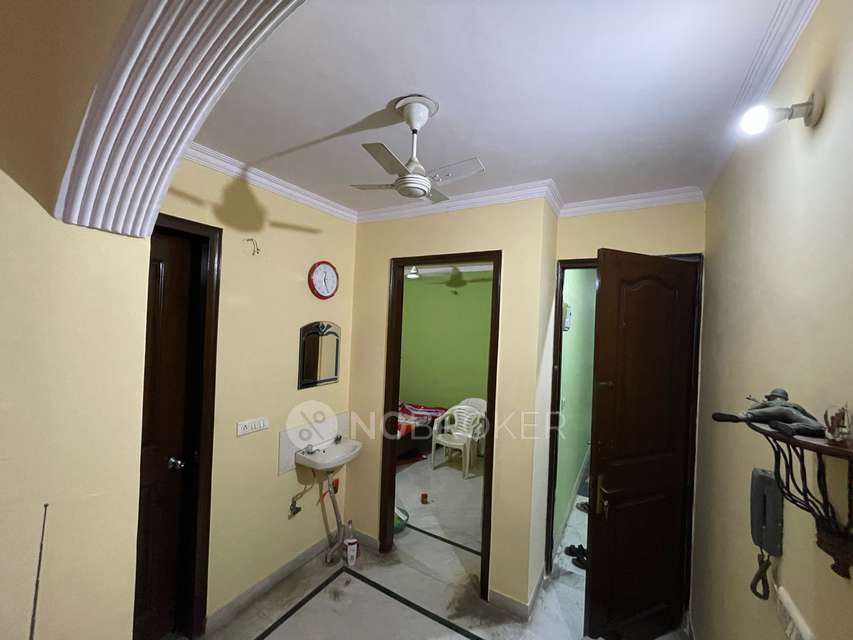 2 BHK Flat For Sale  In Uttam Nagar,