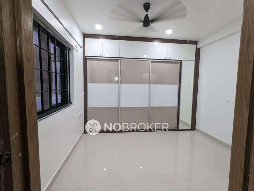 2 BHK Flat In Praneeth Pranav Townsquare For Sale  In Bachupally