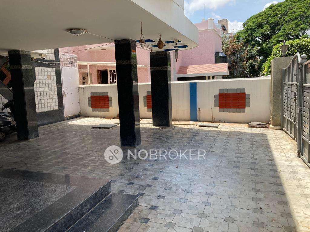 Independent House Ganganagar Without Brokerage Fully furnished 4+ BHK