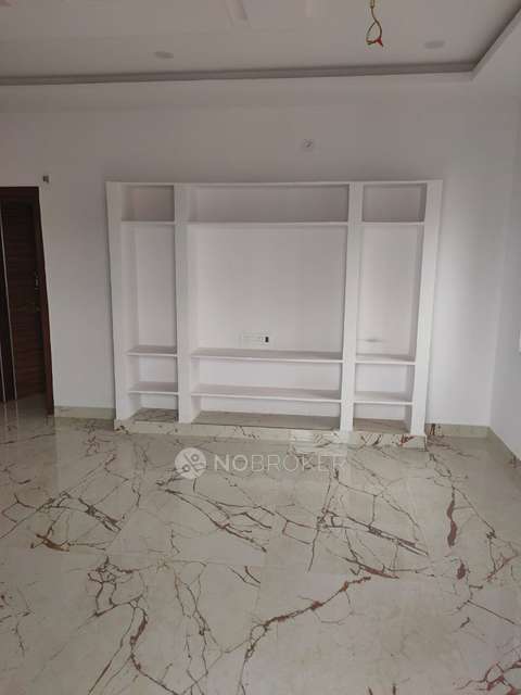 4+ BHK Flat For Sale  In Medipally