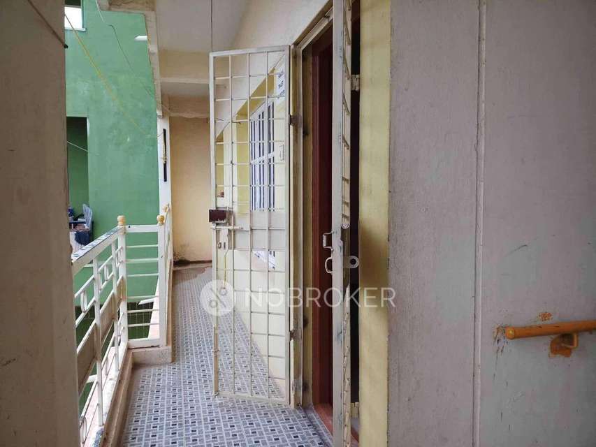 4+ BHK Flat For Sale  In Tc Palaya