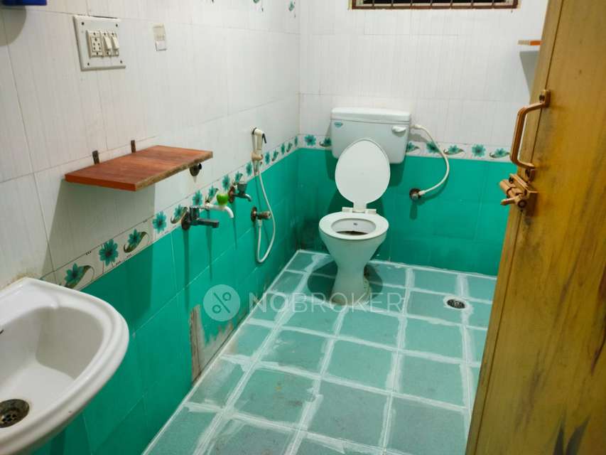 4+ BHK Flat For Sale  In Tc Palaya