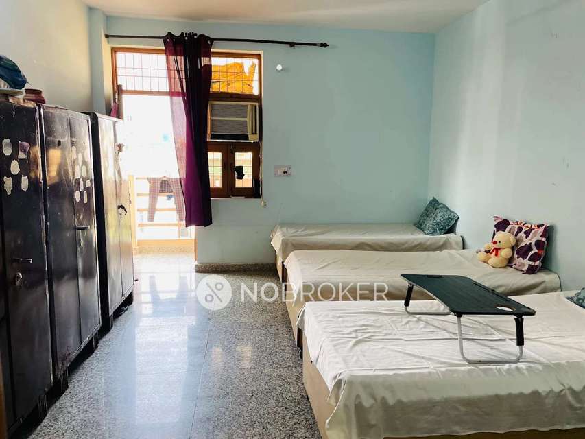 PG for Girls in Patel Nagar