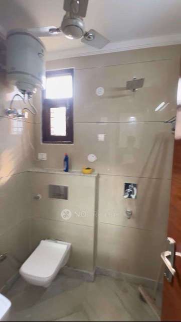 3 BHK Flat In Apartment For Sale  In Rohini