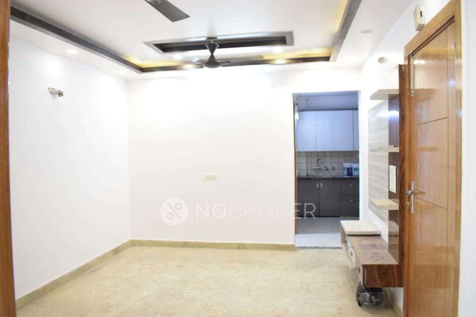 3 BHK Flat In Flat For Sale  In Rajgarh Colony