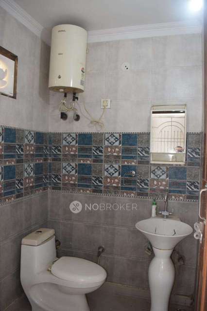 3 BHK Flat In Flat For Sale  In Rajgarh Colony