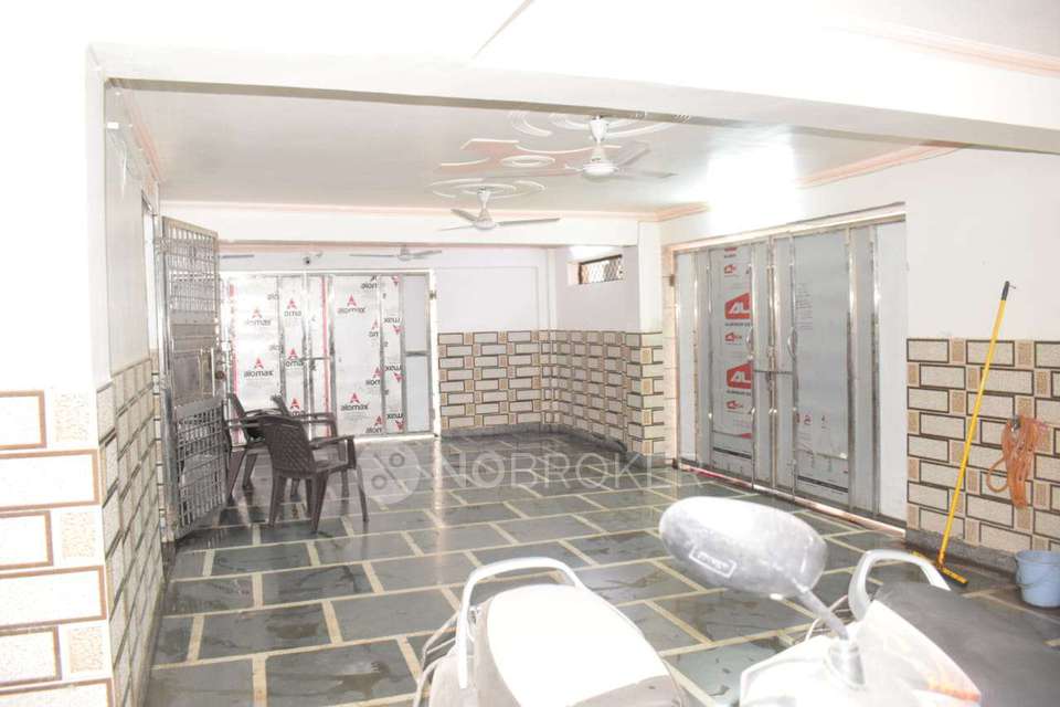 3 BHK Flat In Flat For Sale  In Rajgarh Colony