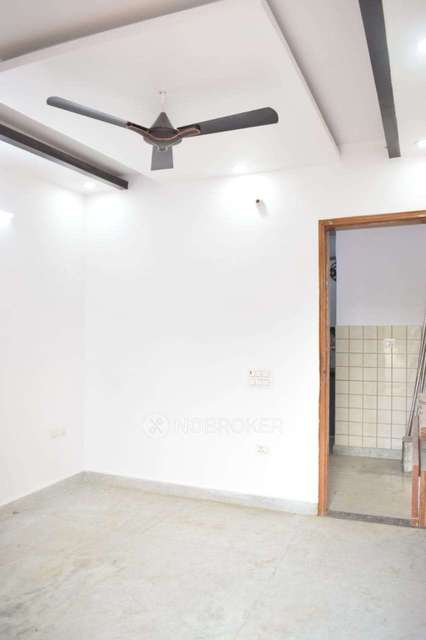 3 BHK Flat In Flat For Sale  In Rajgarh Colony