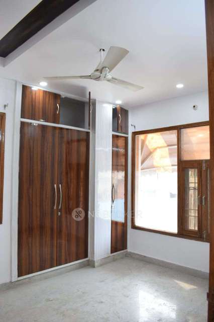 3 BHK Flat In Flat For Sale  In Rajgarh Colony