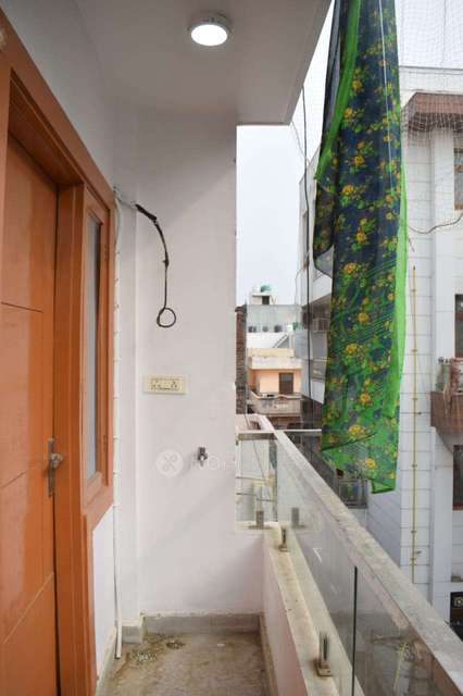3 BHK Flat In Flat For Sale  In Rajgarh Colony