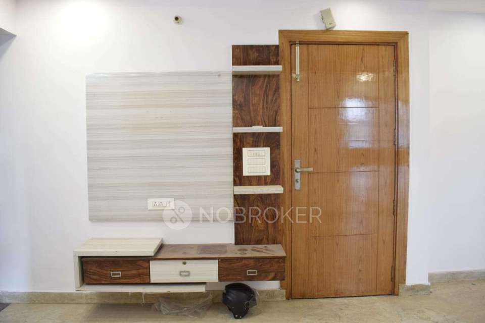 3 BHK Flat In Flat For Sale  In Rajgarh Colony