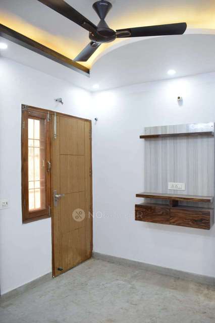 3 BHK Flat In Flat For Sale  In Rajgarh Colony