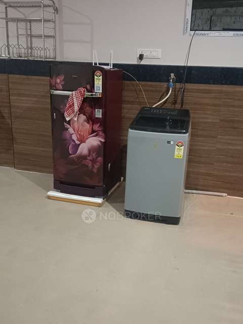 PG for Boys in Hoodi