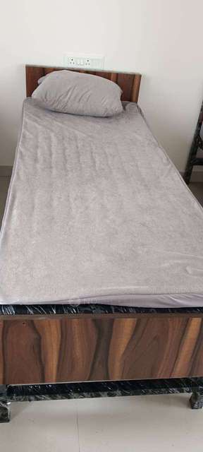 PG for Boys in Hoodi