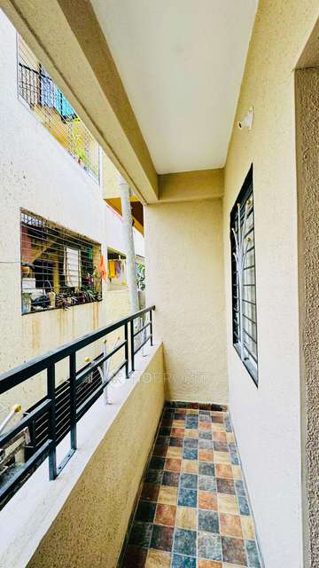 PG for Girls in Karve Nagar