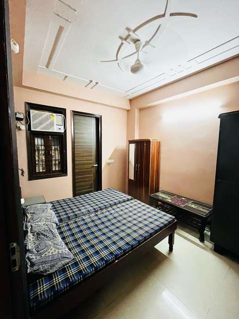 PG for Anyone in Sainik Farm