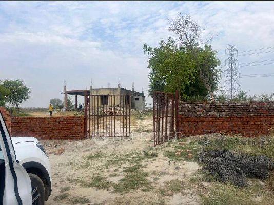 Plot For Sale  In Yamuna Expy